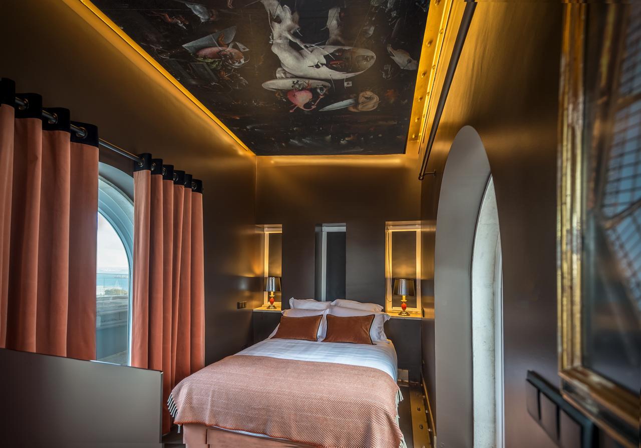 The Clock Tower By Five Stars Appartement